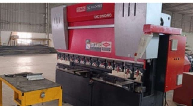 CNC Hydraulic Pressbreak — OSIMIRI in-house metal machinery
